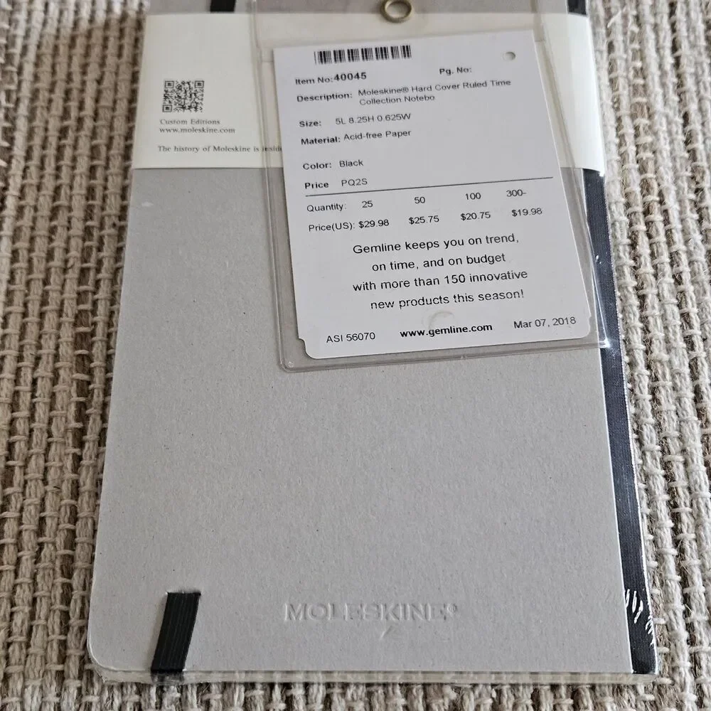 Moleskine Large Hardcover Ruled Notebook Start Telling Your Story New Sealed